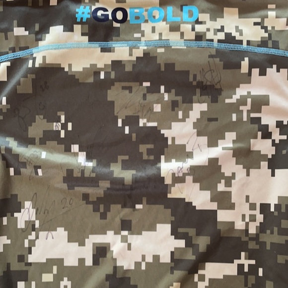 Austin Bold FC Limited Edition Military Jersey - Picture 7 of 8